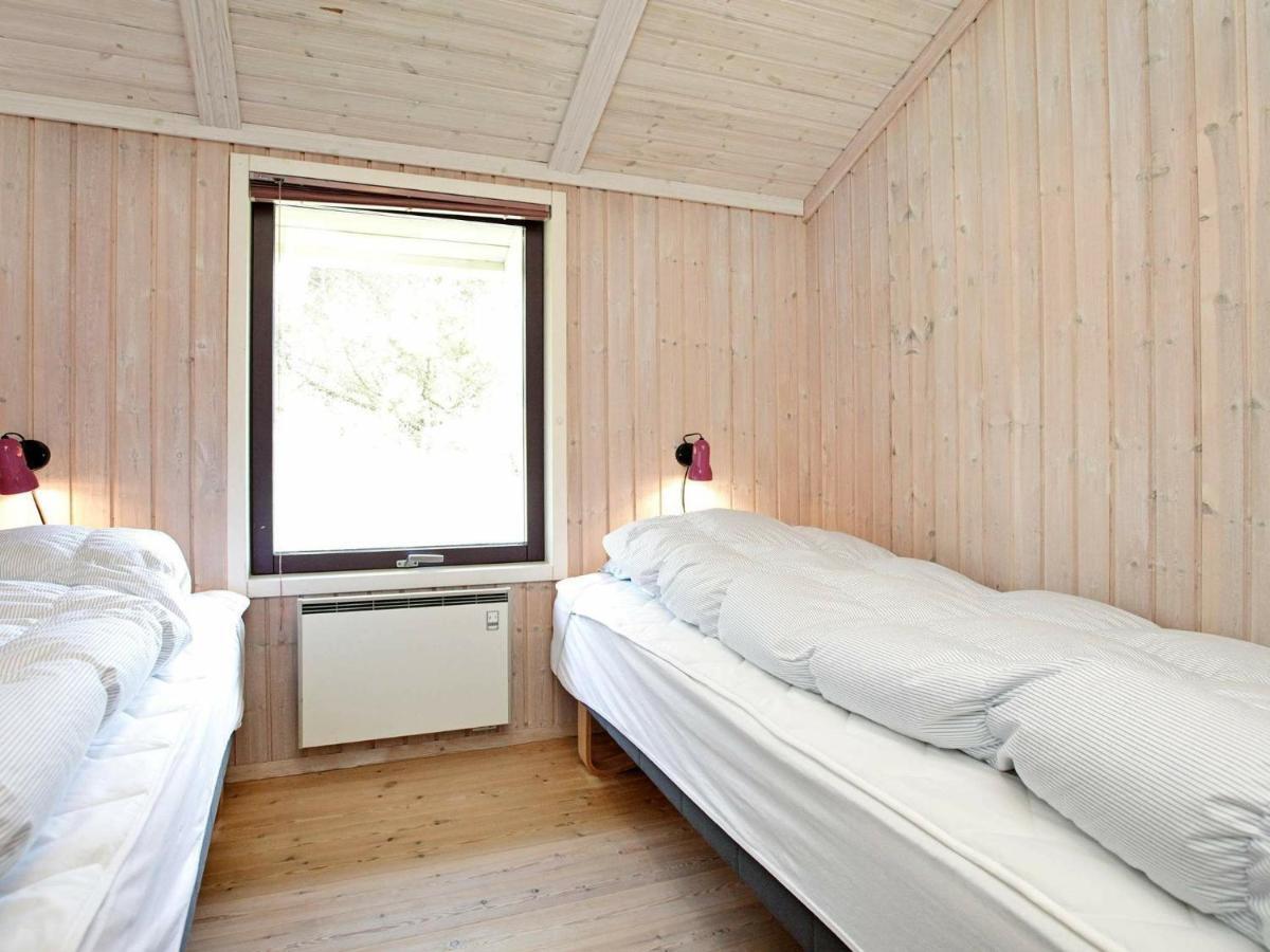 8 Person Holiday Home In Oksb L فايرس ستراند المظهر الخارجي الصورة