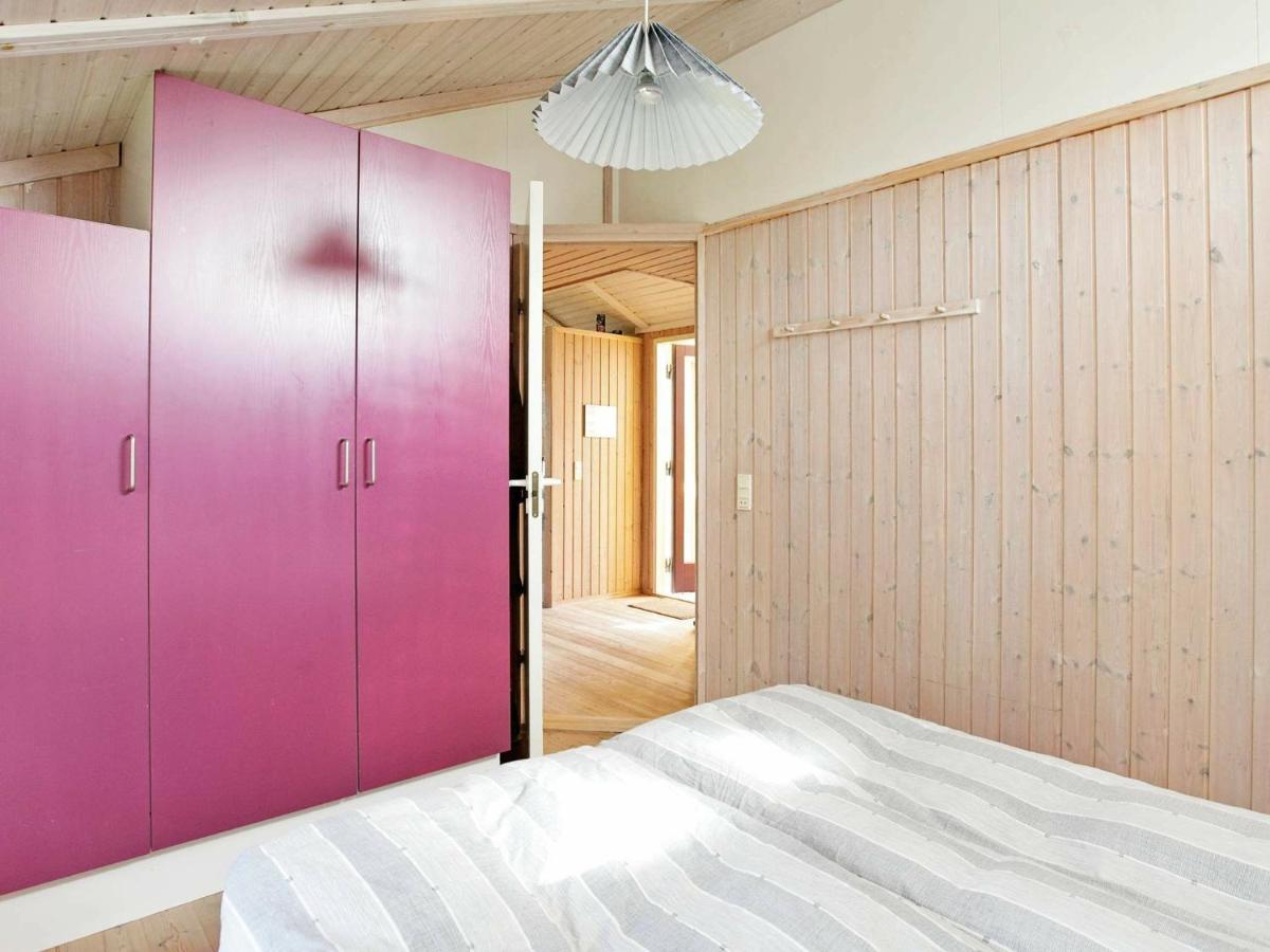 8 Person Holiday Home In Oksb L فايرس ستراند الغرفة الصورة